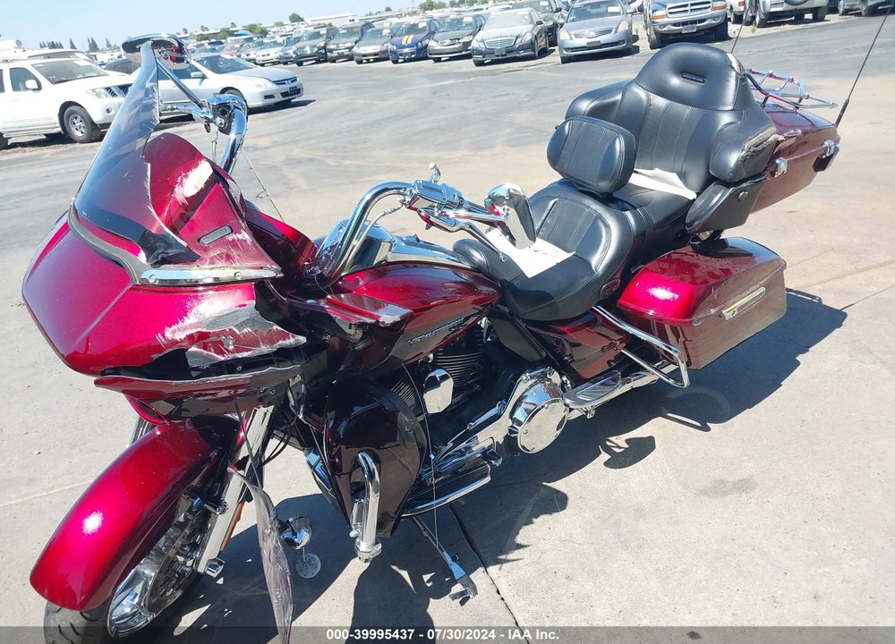 2015 HARLEY-DAVIDSON FLTRUSE CVO ROAD GLIDE VIN: 1HD1TAN30FB959320