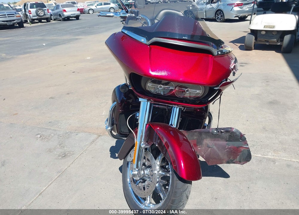2015 HARLEY-DAVIDSON FLTRUSE CVO ROAD GLIDE VIN: 1HD1TAN30FB959320