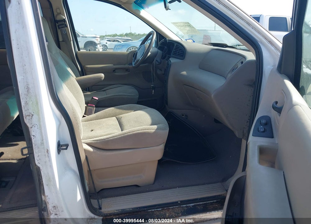 2000 FORD WINDSTAR LX VIN: 2FMZA5146YBB66144