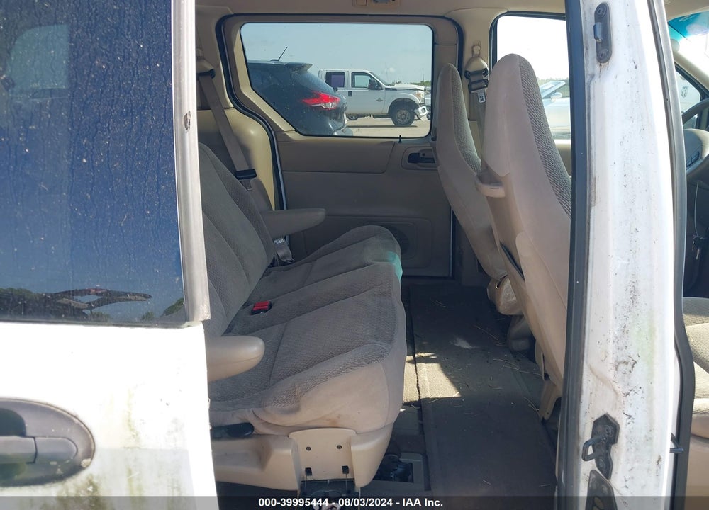2000 FORD WINDSTAR LX VIN: 2FMZA5146YBB66144