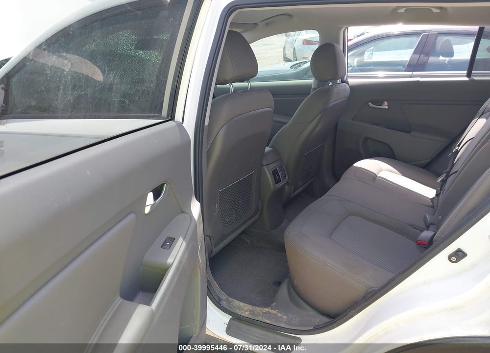 2015 KIA SPORTAGE LX VIN: KNDPB3AC2F7724615