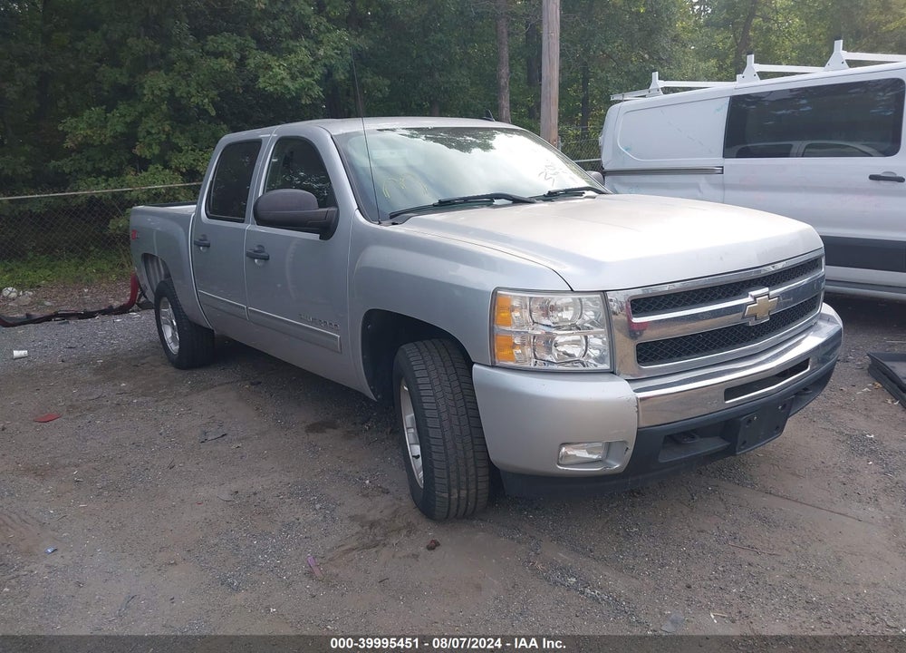 2011 CHEVROLET SILVERADO 1500 LT VIN: 1GCPKSE3XBF141729
