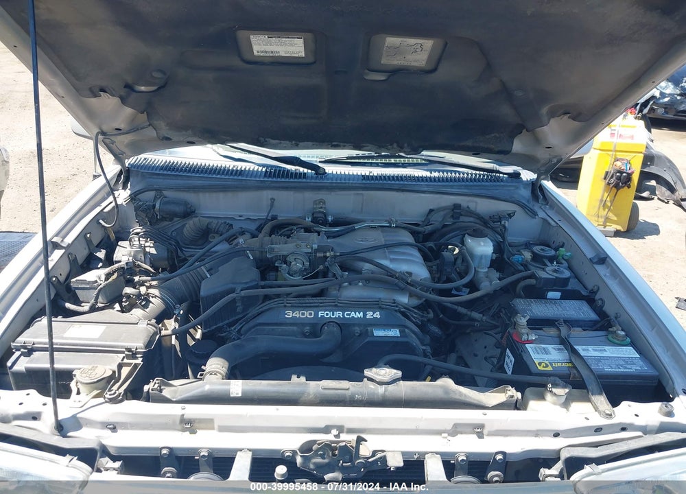 2000 TOYOTA 4RUNNER SR5 V6 VIN: JT3GN86R4Y0150682