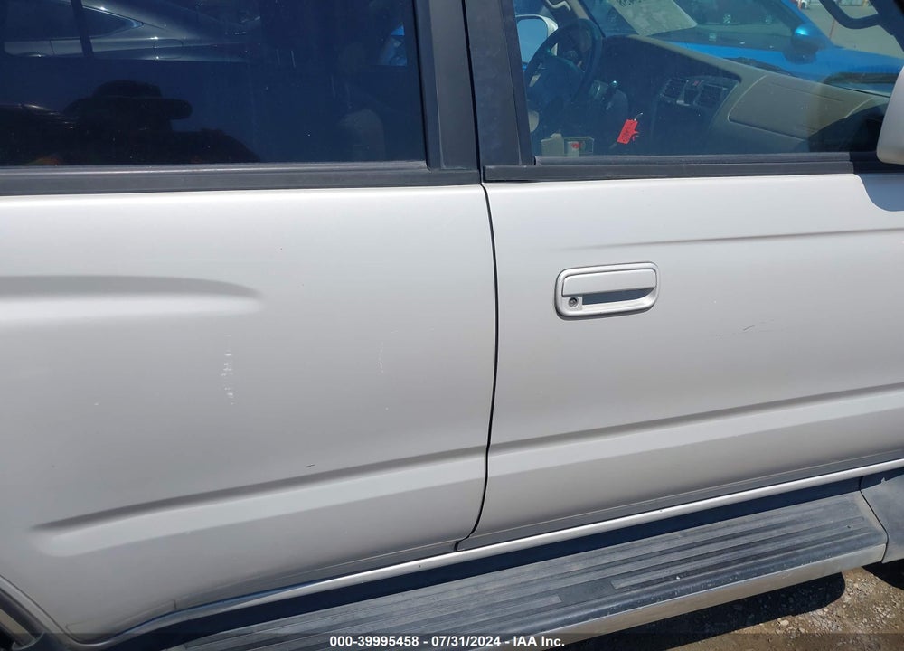 2000 TOYOTA 4RUNNER SR5 V6 VIN: JT3GN86R4Y0150682