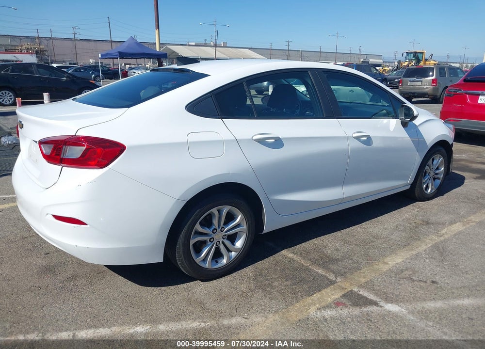 2019 CHEVROLET CRUZE LS VIN: 1G1BC5SM1K7139473