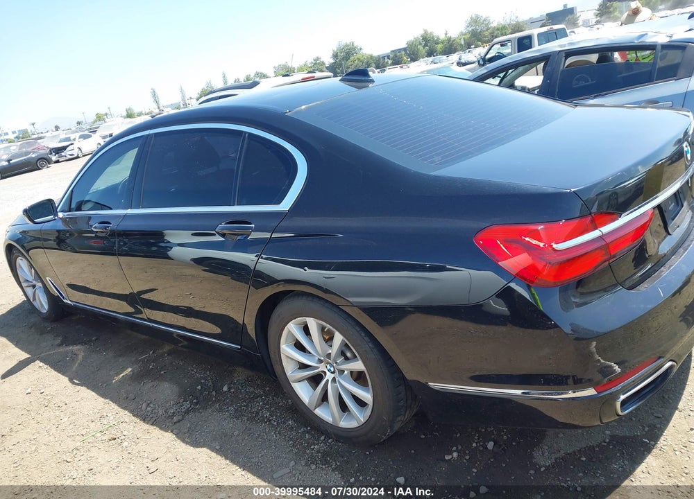 2019 BMW 740I VIN: WBA7E2C58KB216539