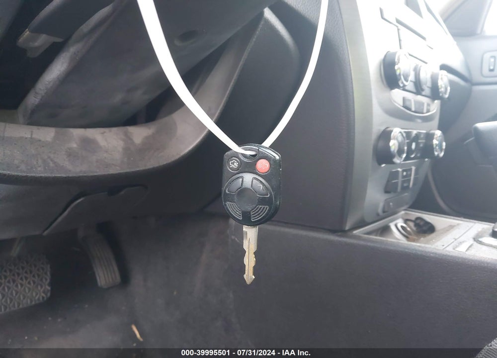 2010 FORD FUSION SE VIN: 3FAHP0HA2AR312162