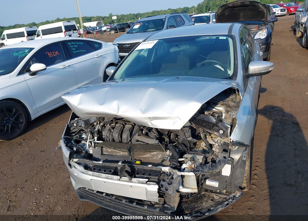 2016 FORD FOCUS SE VIN: 1FADP3K2XGL281395