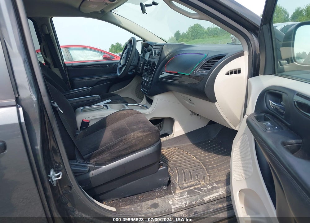 2012 DODGE GRAND CARAVAN SXT VIN: 2C4RDGCG0CR395899