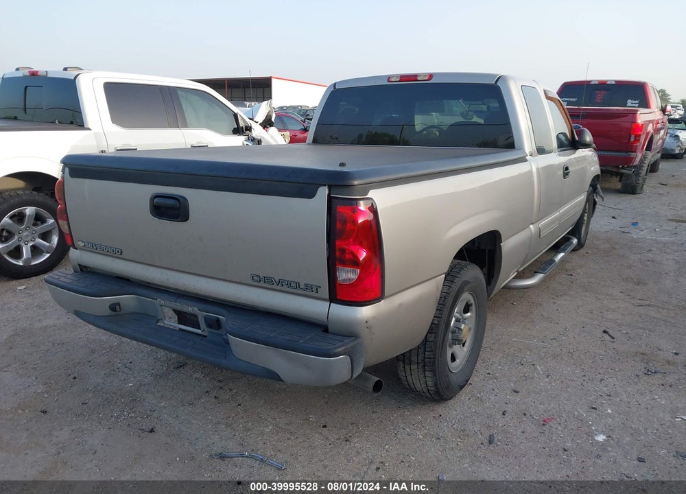 2004 CHEVROLET SILVERADO 1500 LS VIN: 1GCEC19V94E385150