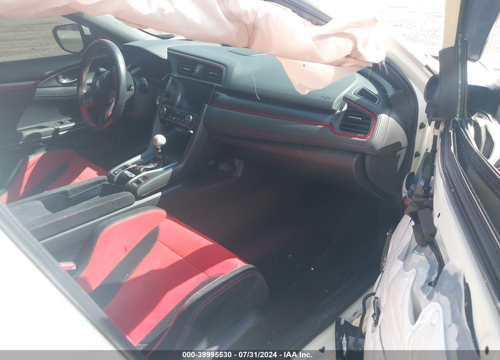 2018 HONDA CIVIC TYPE-R TOURING VIN: SHHFK8G77JU202325