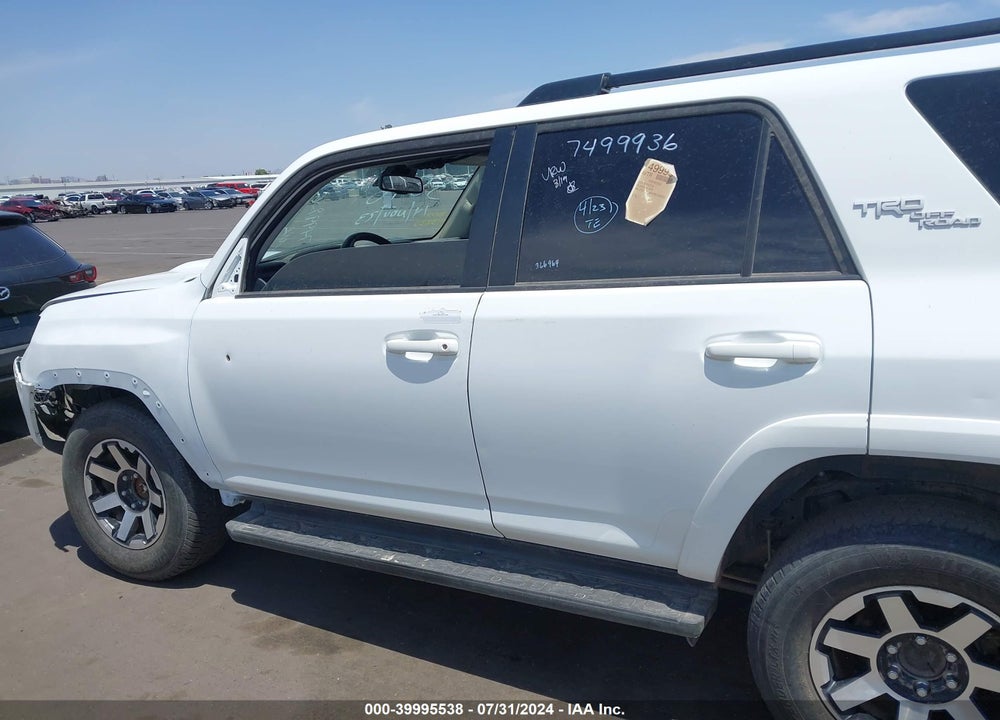 2023 TOYOTA 4RUNNER TRD OFF ROAD PREMIUM VIN: JTERU5JR1P6123220