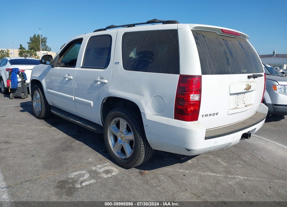 2007 CHEVROLET TAHOE LTZ VIN: 1GNFK13077R192858