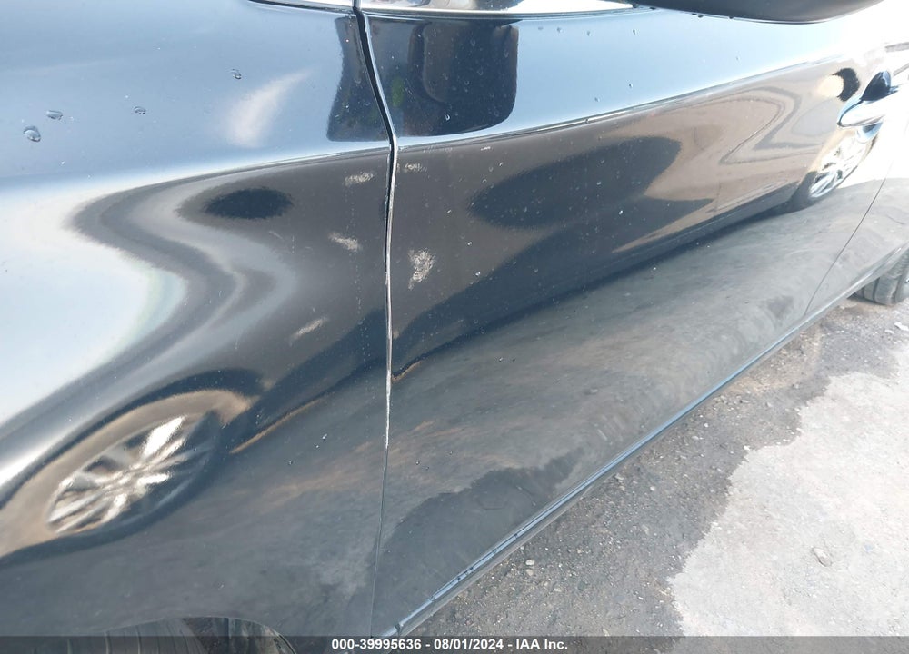 2017 NISSAN SENTRA SV VIN: 3N1AB7APXHY353501