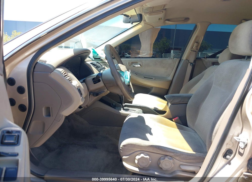 2002 HONDA ACCORD 2.3 LX VIN: 1HGCG56512A126830