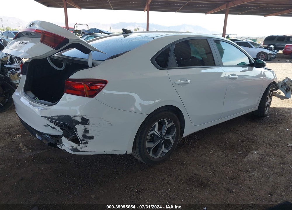 2021 KIA FORTE LXS VIN: 3KPF24AD3ME354976