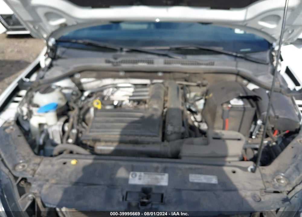 2017 VOLKSWAGEN JETTA 1.4T SE VIN: 3VWDB7AJXHM235202