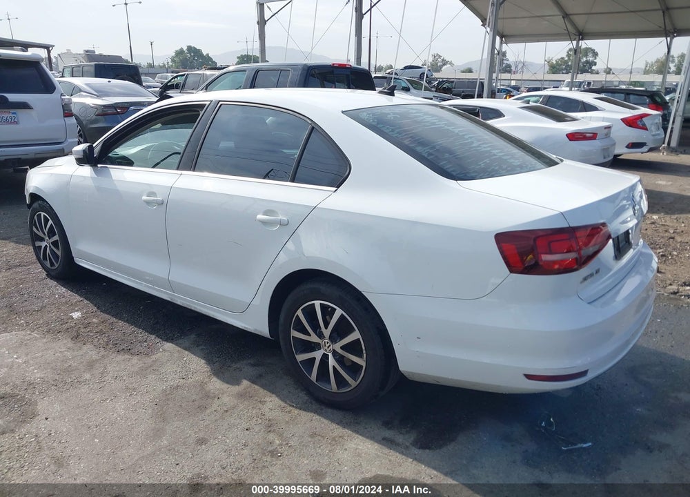 2017 VOLKSWAGEN JETTA 1.4T SE VIN: 3VWDB7AJXHM235202