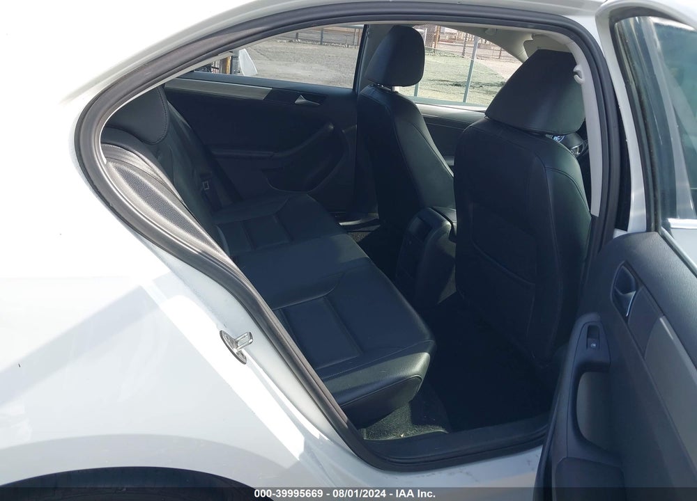 2017 VOLKSWAGEN JETTA 1.4T SE VIN: 3VWDB7AJXHM235202