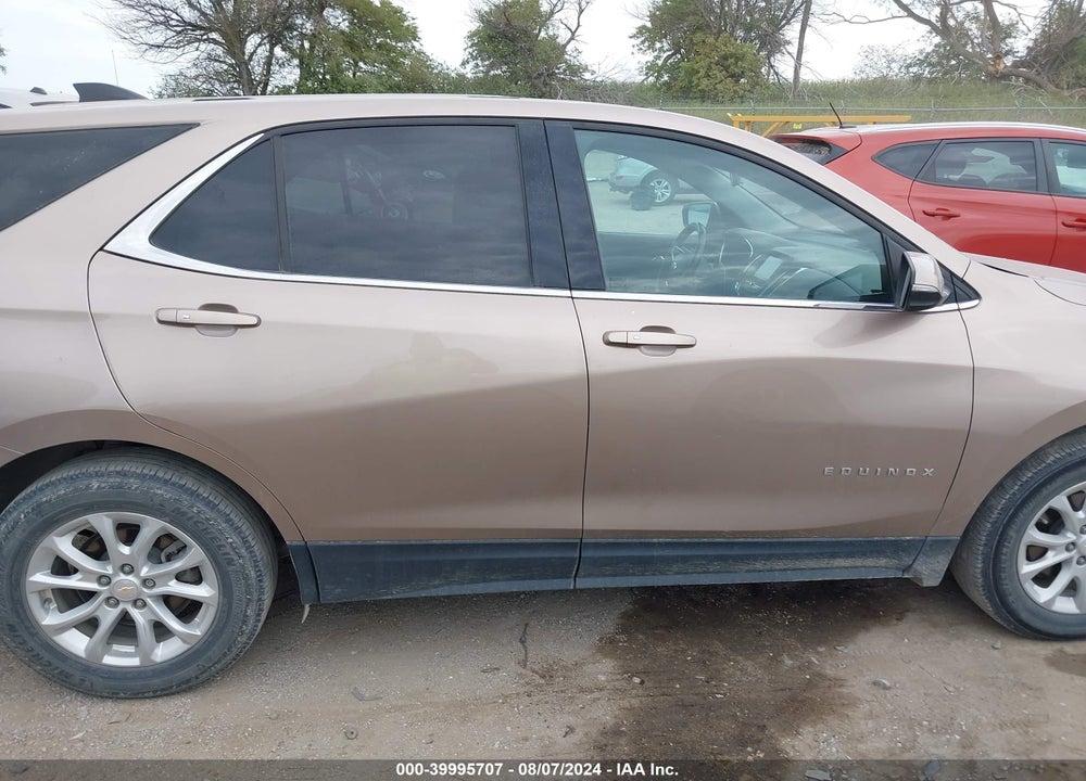 2018 CHEVROLET EQUINOX LT VIN: 2GNAXJEV7J6334553