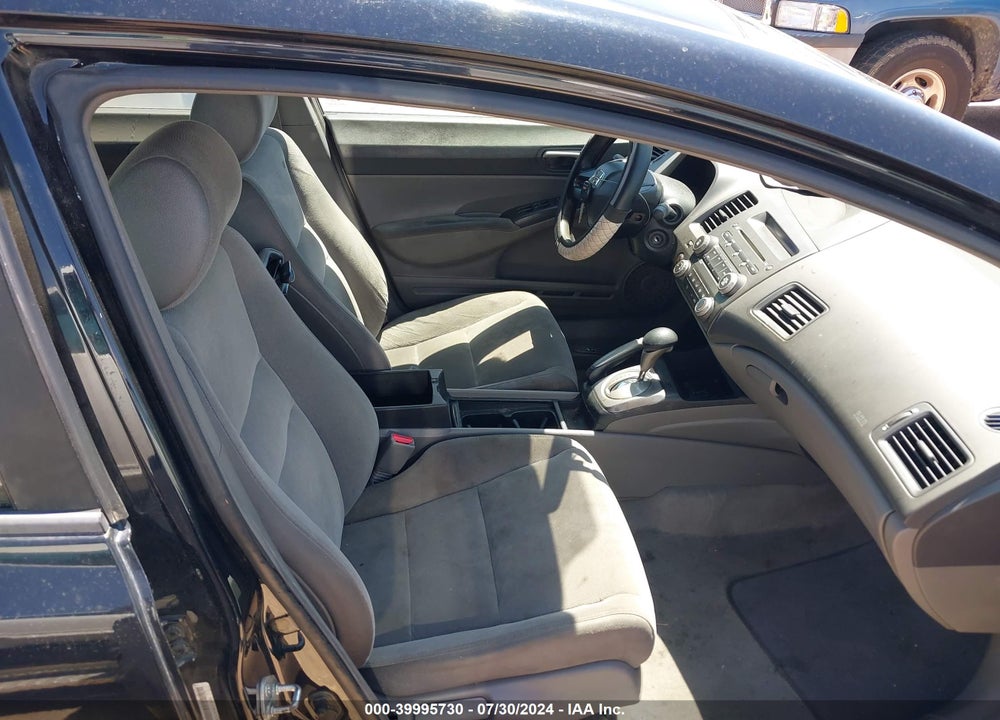 2008 HONDA CIVIC SDN LX VIN: 1HGFA16548L019064