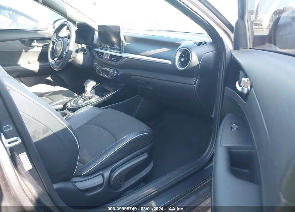 2022 KIA FORTE GT LINE VIN: 3KPF54AD7NE496126