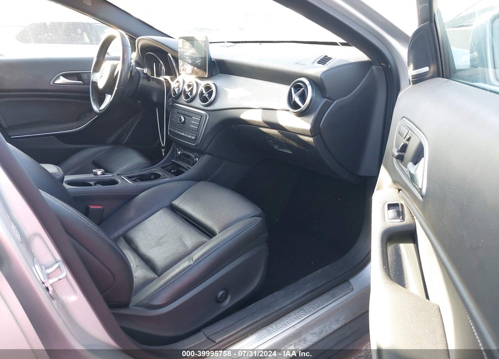 2017 MERCEDES-BENZ GLA 250 4MATIC VIN: WDCTG4GB3HJ333803
