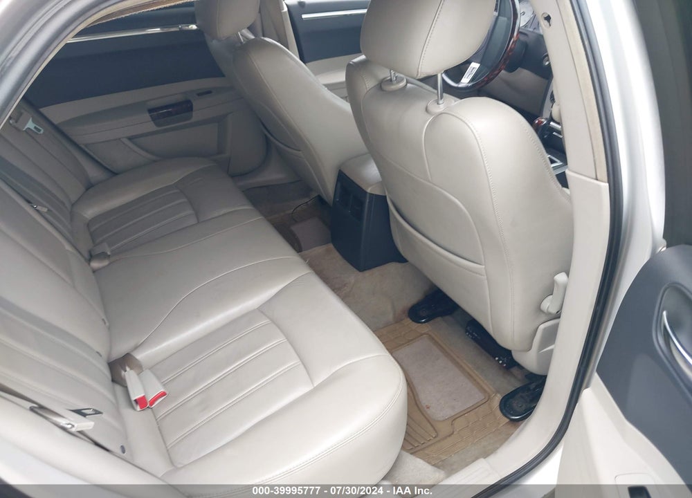 2007 CHRYSLER 300C VIN: 2C3KA63H17H764198