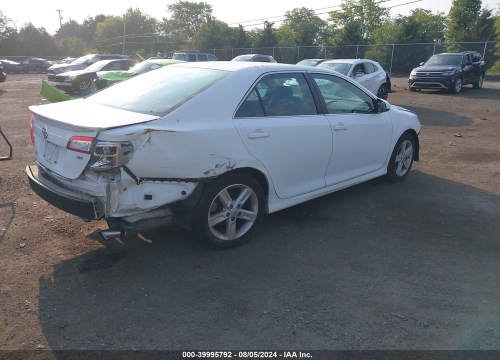 2013 TOYOTA CAMRY SE VIN: 4T1BF1FK6DU726199