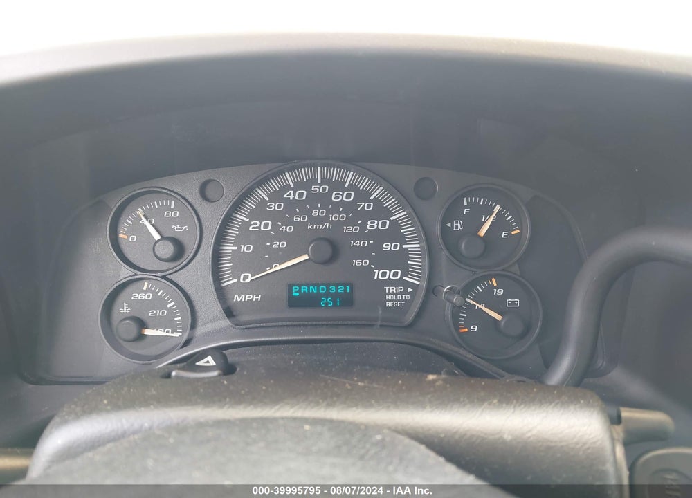 2003 CHEVROLET EXPRESS VIN: 1GAGG25U031128313
