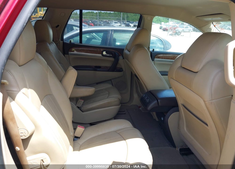 2011 BUICK ENCLAVE 1XL VIN: 5GAKRBED6BJ332352