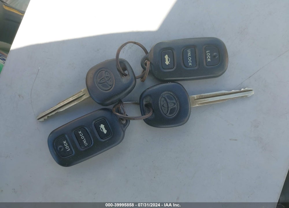 2002 TOYOTA CAMRY LE/SE/XLE VIN: JTDBE30K720132172