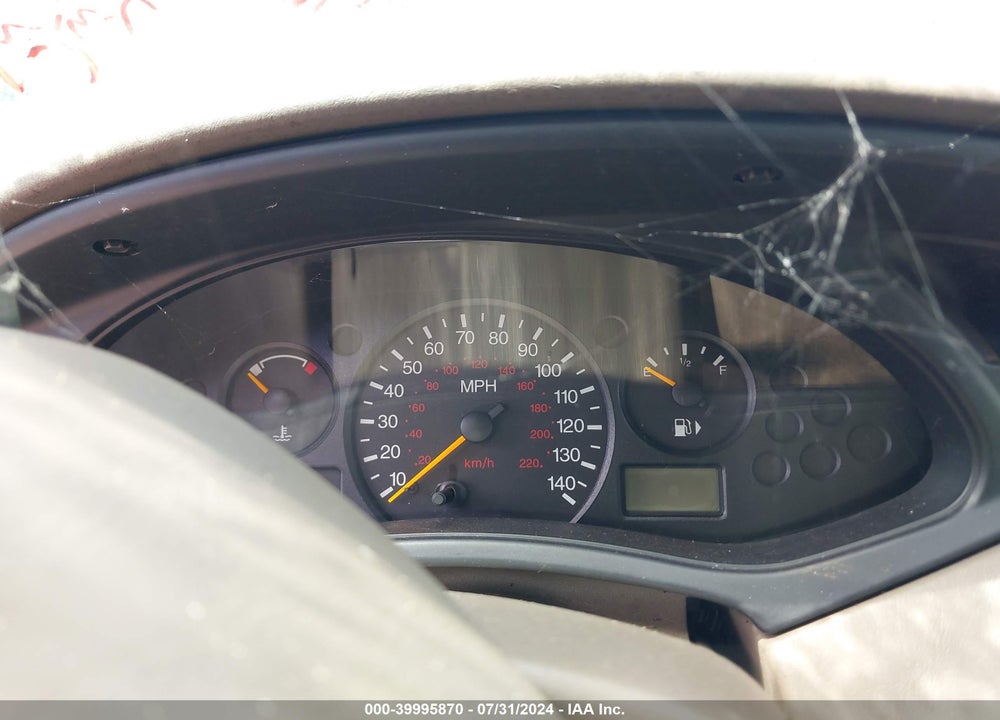 2002 FORD FOCUS SE VIN: 1FAFP34P72W214603