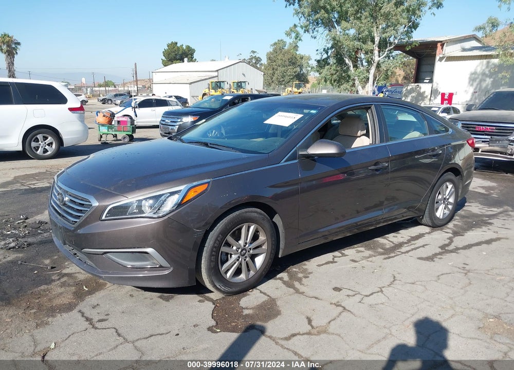 2016 HYUNDAI SONATA SE VIN: 5NPE24AF7GH386102