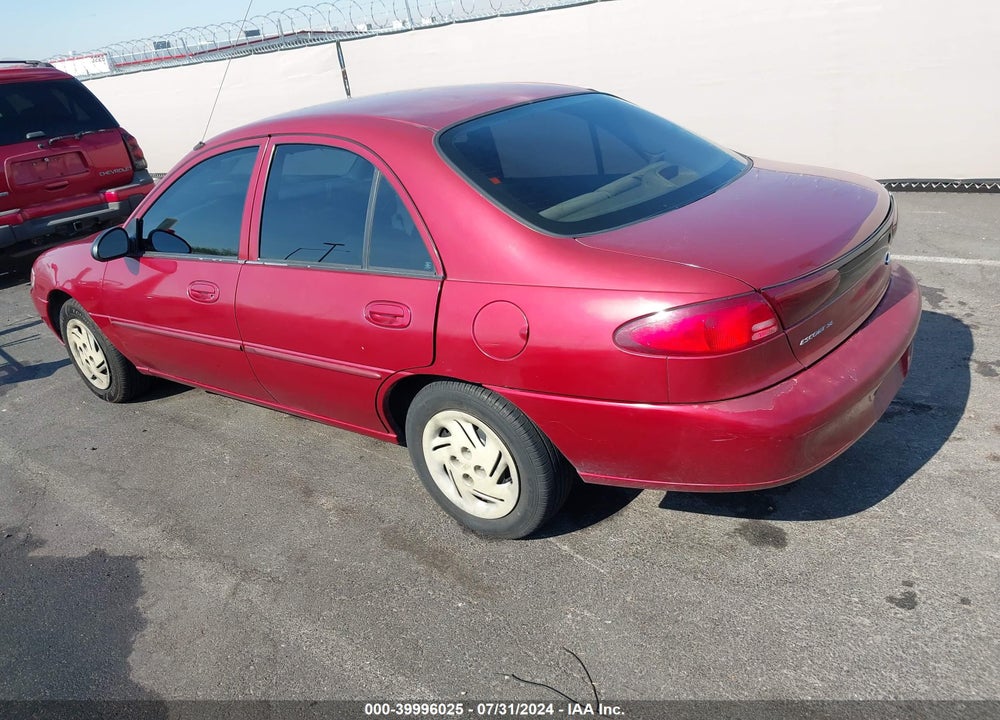 1999 FORD ESCORT SE VIN: 1FAFP13P8XW149452