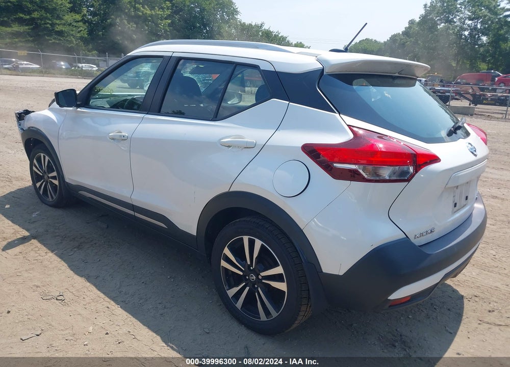 2019 NISSAN KICKS SR VIN: 3N1CP5CU4KL507061