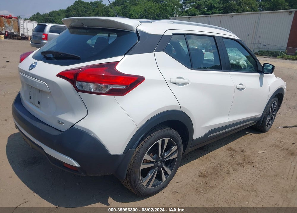 2019 NISSAN KICKS SR VIN: 3N1CP5CU4KL507061