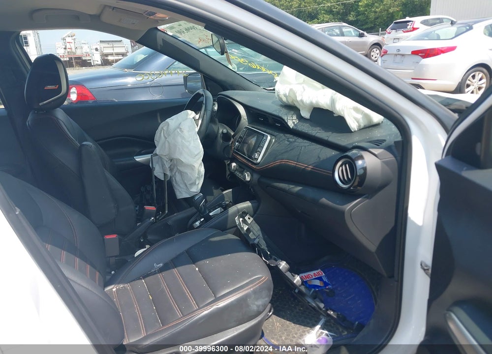 2019 NISSAN KICKS SR VIN: 3N1CP5CU4KL507061