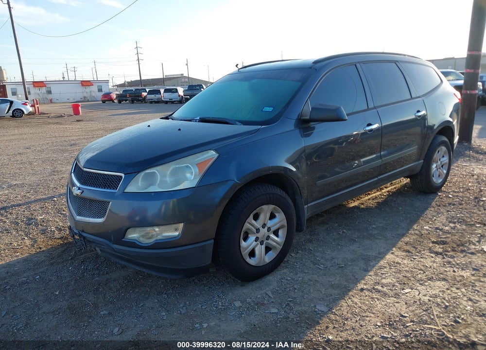 2011 CHEVROLET TRAVERSE LS VIN: 1GNKRFED1BJ296308