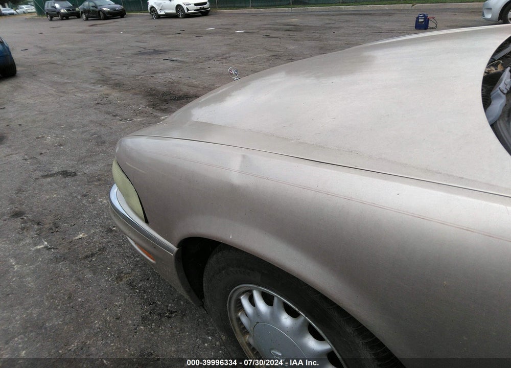 1998 BUICK PARK AVENUE VIN: 1G4CW52K6W4657681