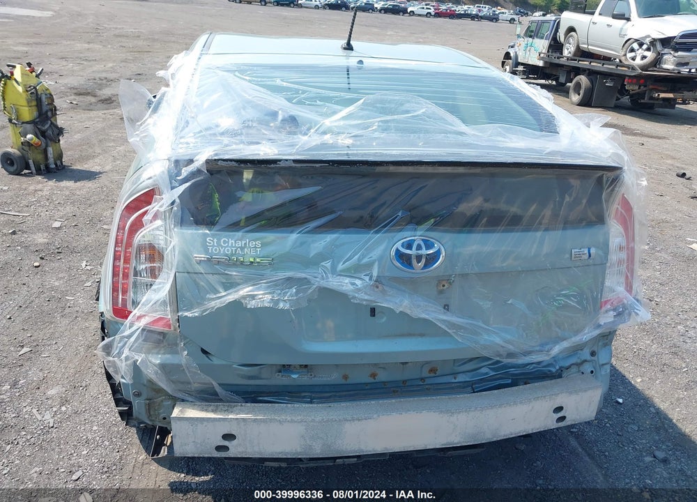 2014 TOYOTA PRIUS TWO VIN: JTDKN3DU5E1786419