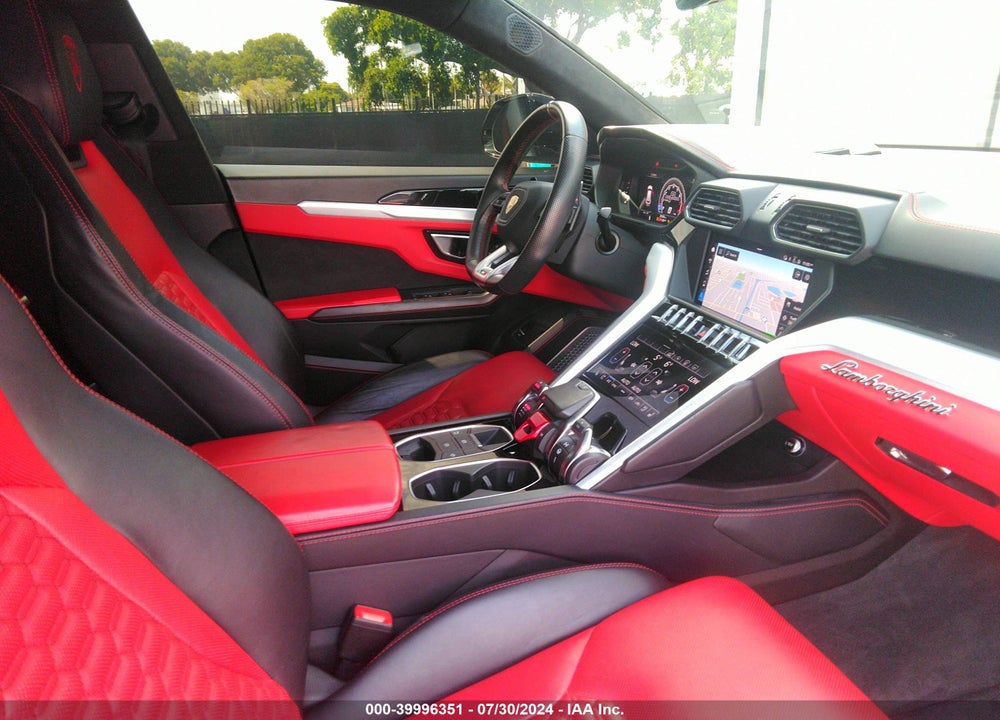 2019 LAMBORGHINI URUS VIN: ZPBUA1ZL3KLA01316