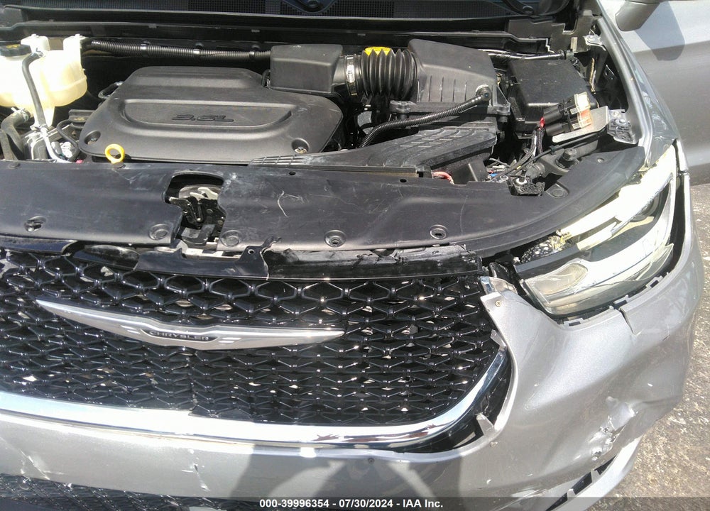2021 CHRYSLER PACIFICA TOURING L VIN: 2C4RC1BGXMR585549