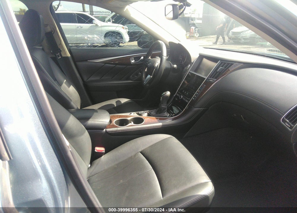 2019 INFINITI Q50 3.0T LUXE VIN: JN1EV7AP2KM514037