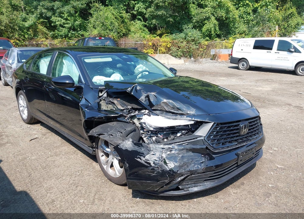 2024 HONDA ACCORD LX VIN: 1HGCY1F2XRA045623