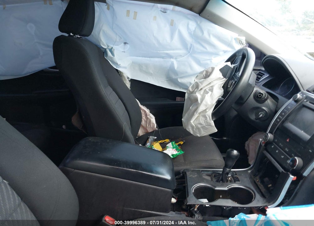 2017 TOYOTA CAMRY LE VIN: 4T1BF1FK8HU402998