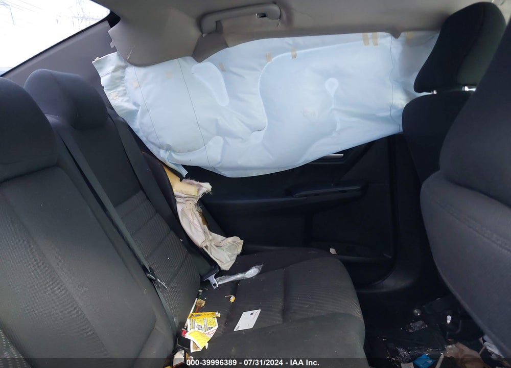 2017 TOYOTA CAMRY LE VIN: 4T1BF1FK8HU402998