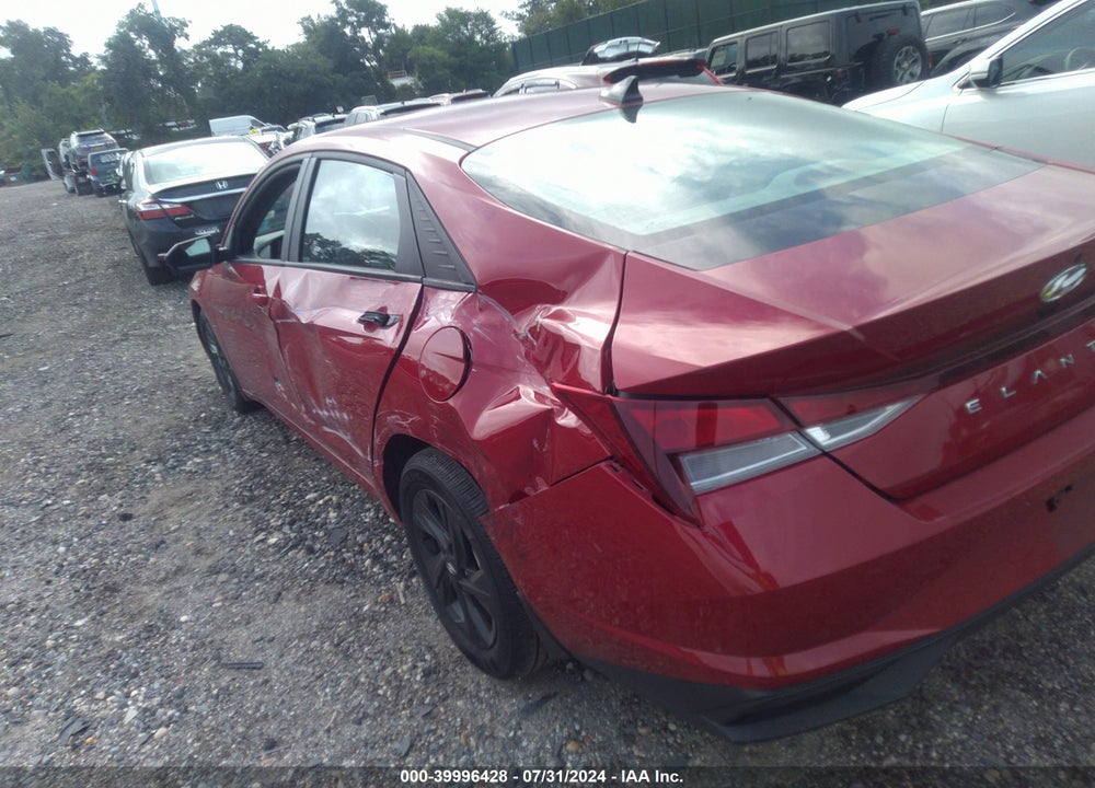 2022 HYUNDAI ELANTRA SEL VIN: KMHLM4AG6NU333593