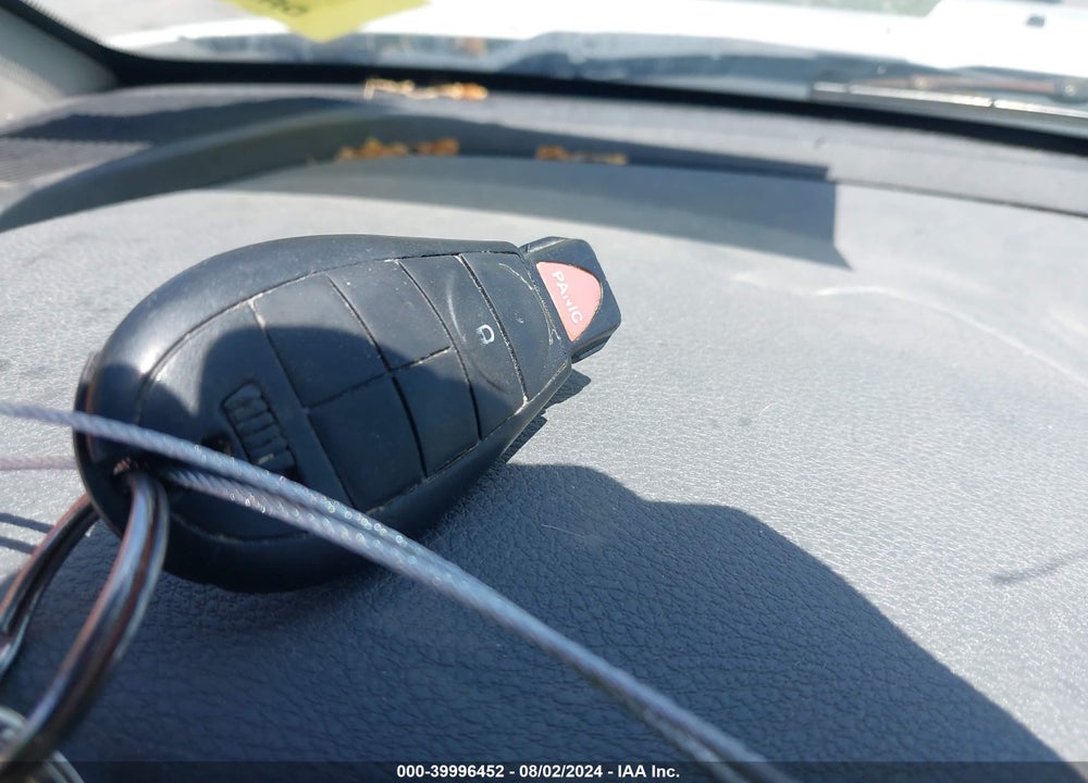 2016 RAM 1500 TRADESMAN VIN: 1C6RR6FT8GS285781