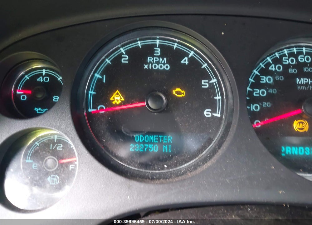 2008 CHEVROLET SUBURBAN 1500 LTZ VIN: 3GNFC16008G104470